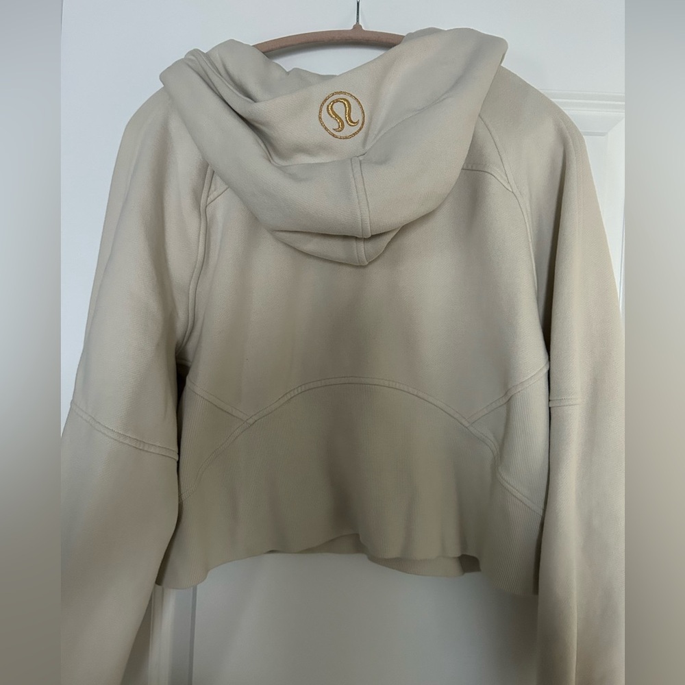 Lululemon Cream Scuba Half Zip